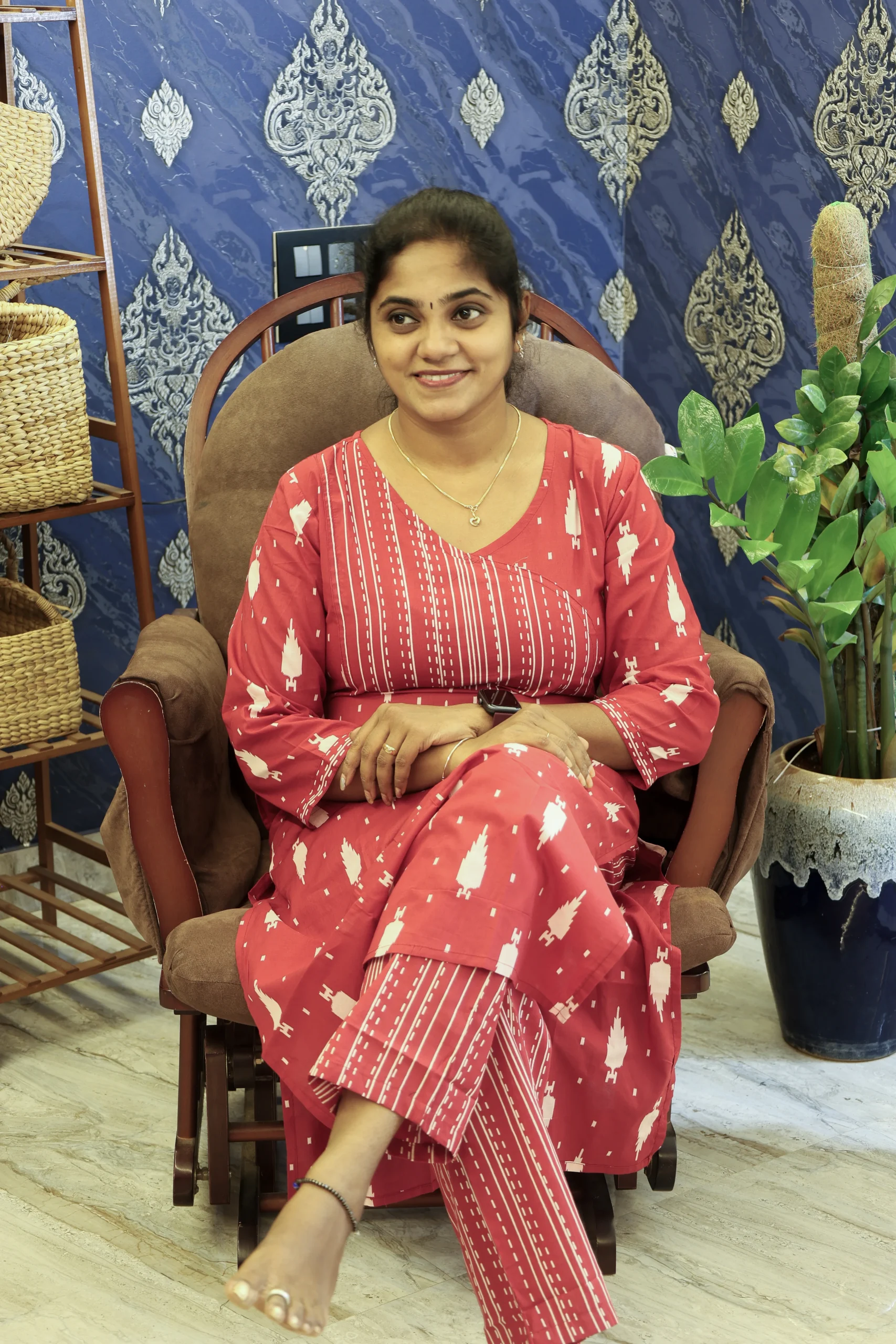 red-kurti