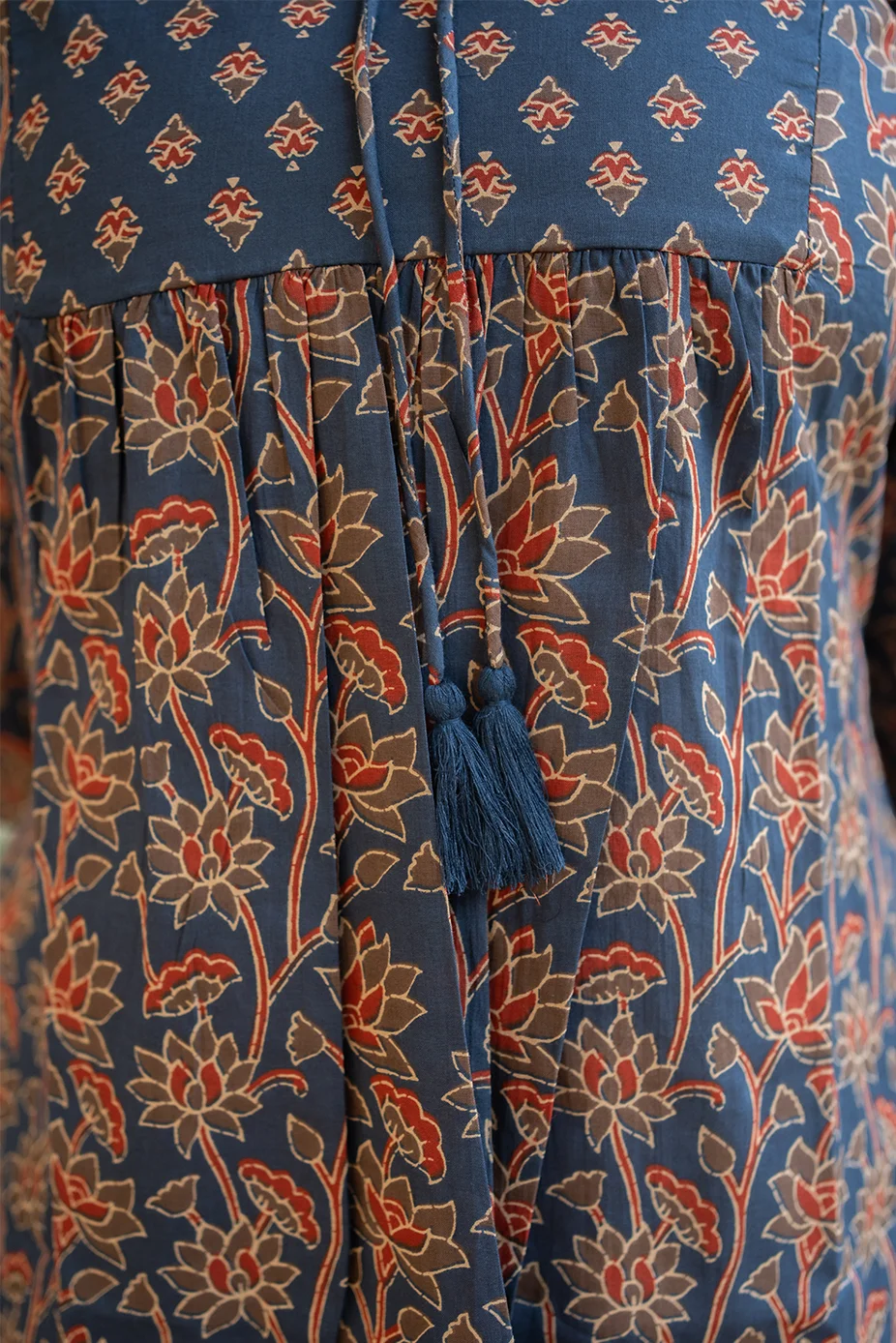 Cotton Round Neck A Line Yoke Short Top Navy Blue - Image 4